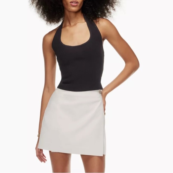 Aritzia Babaton Sculpt Knit Crop Top - Picture 2 of 5